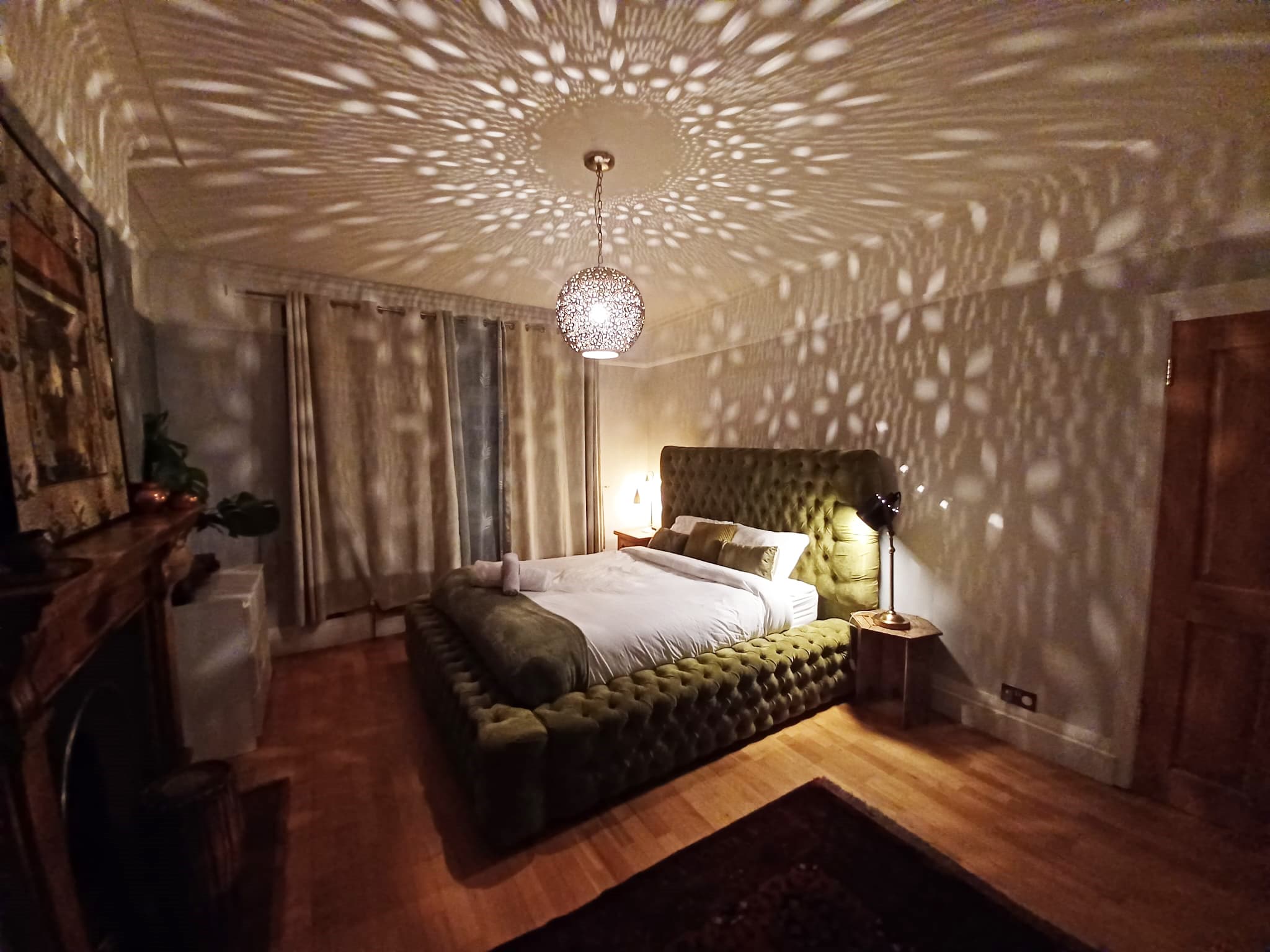 Gemstone Room 1