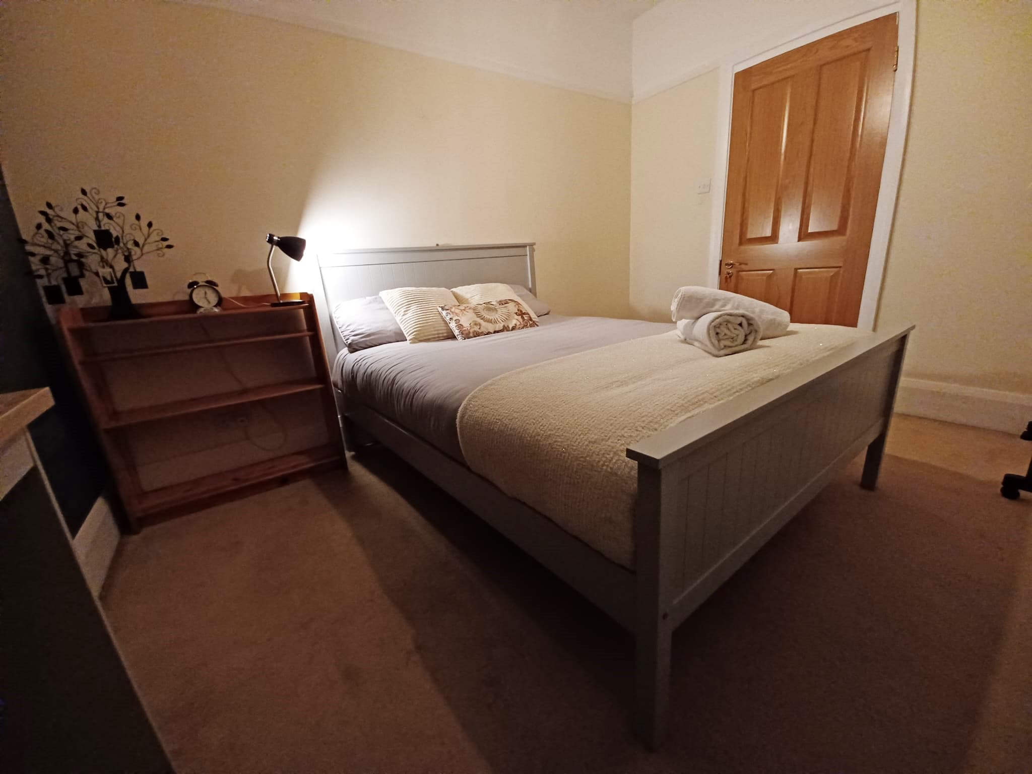 Gemstone Room 6 photograph 2