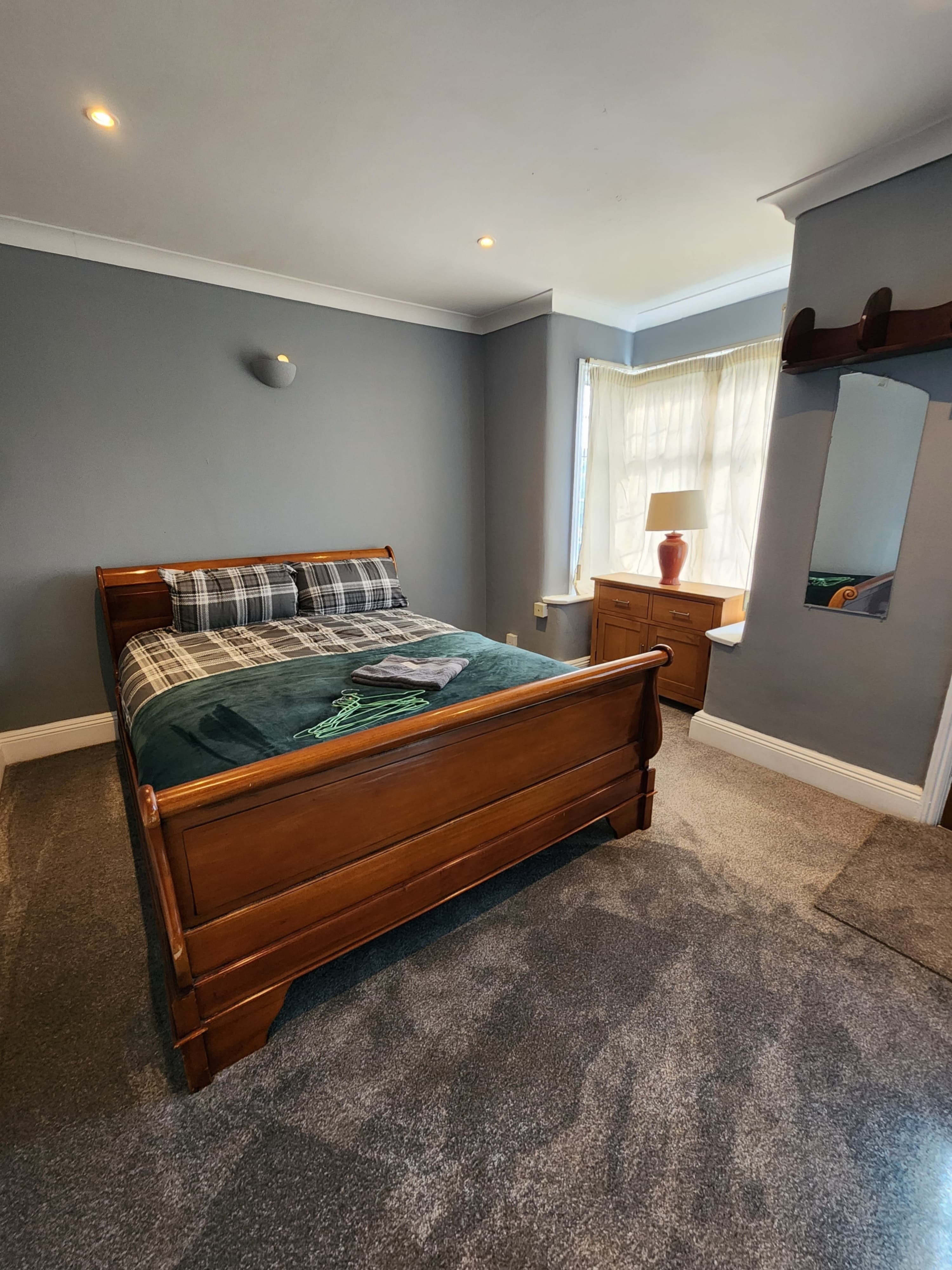 Ivy Room 1