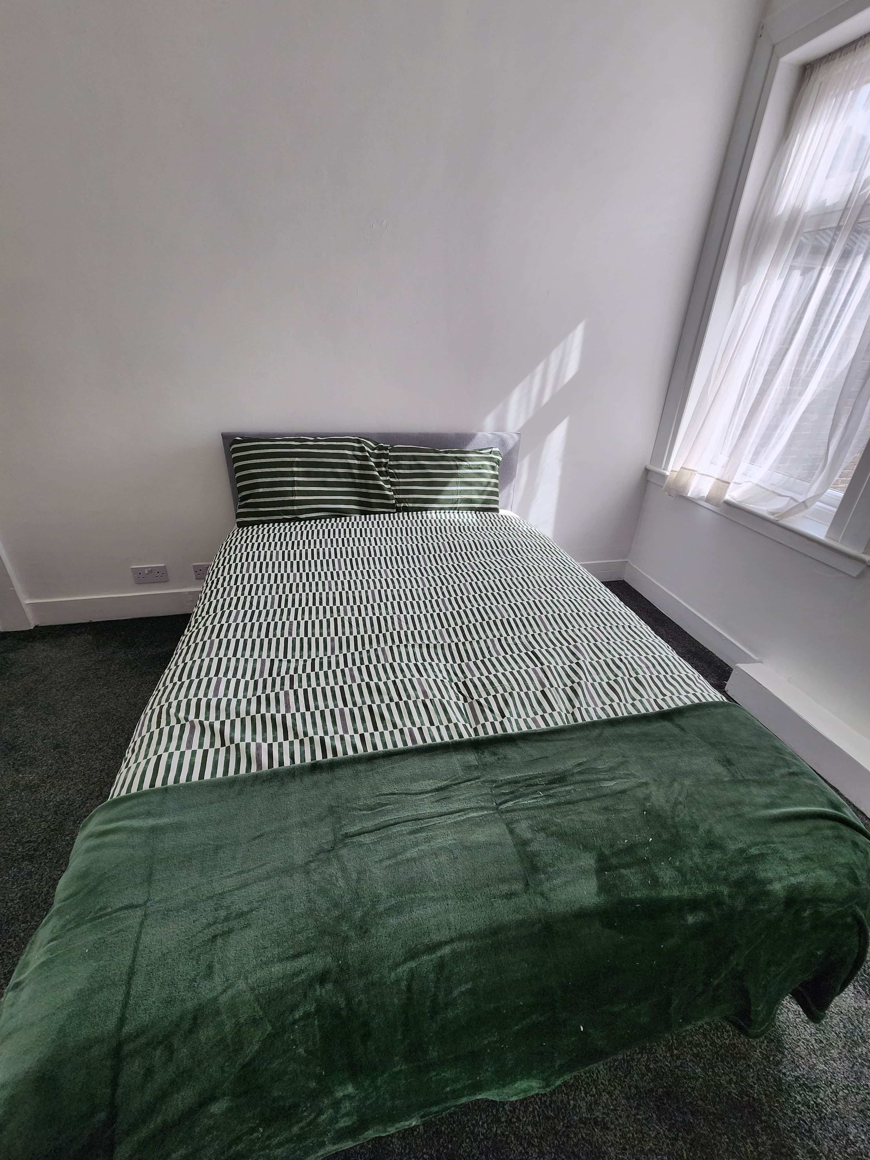 Maple Room 3 photograph 3